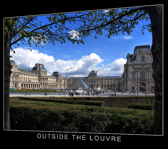 011-12-04-18-001-Louvre-a.jpg